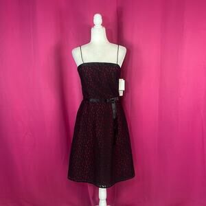 De Laru by Sheila Yen Black lace overlay cocktail party dress, size 9/10 NWT